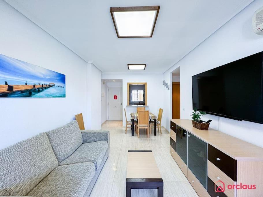 El Jardin Apartment โอโรเปซาเดลมาร์ ภายนอก รูปภาพ