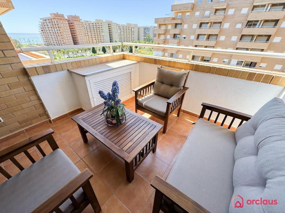 El Jardin Apartment โอโรเปซาเดลมาร์ ภายนอก รูปภาพ