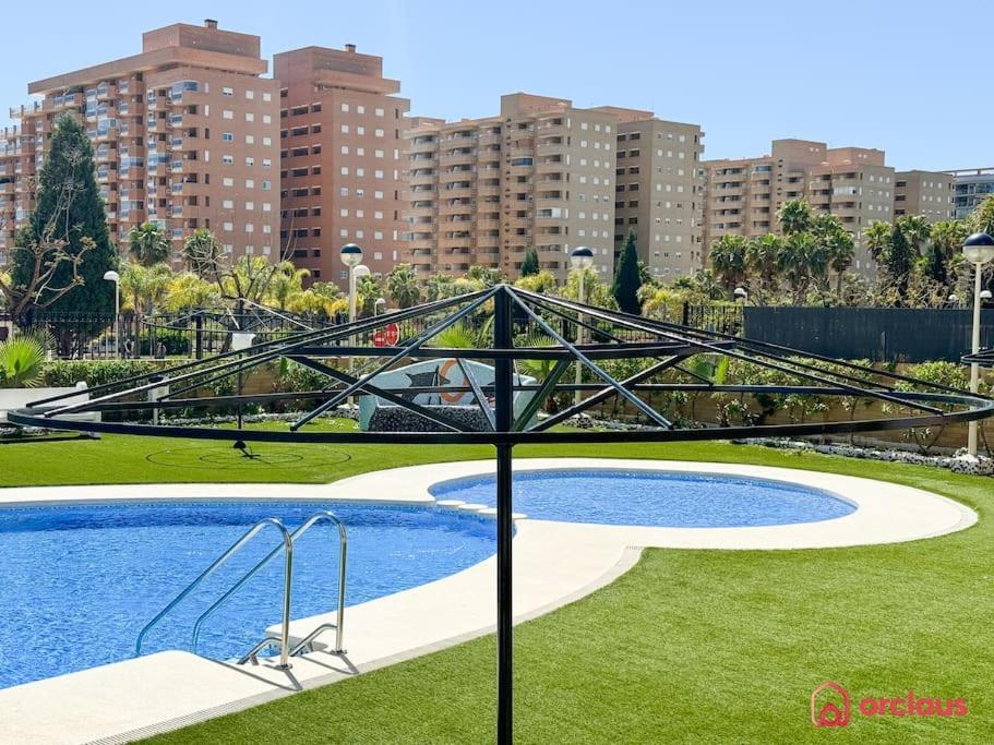 El Jardin Apartment โอโรเปซาเดลมาร์ ภายนอก รูปภาพ