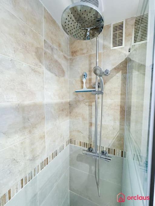 El Jardin Apartment โอโรเปซาเดลมาร์ ภายนอก รูปภาพ